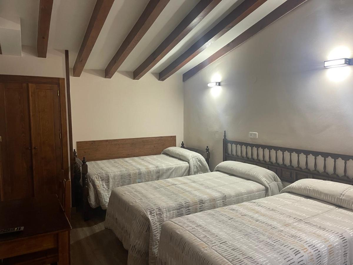 Posada La Solana - Adults Only Santillana del Mar Exterior foto